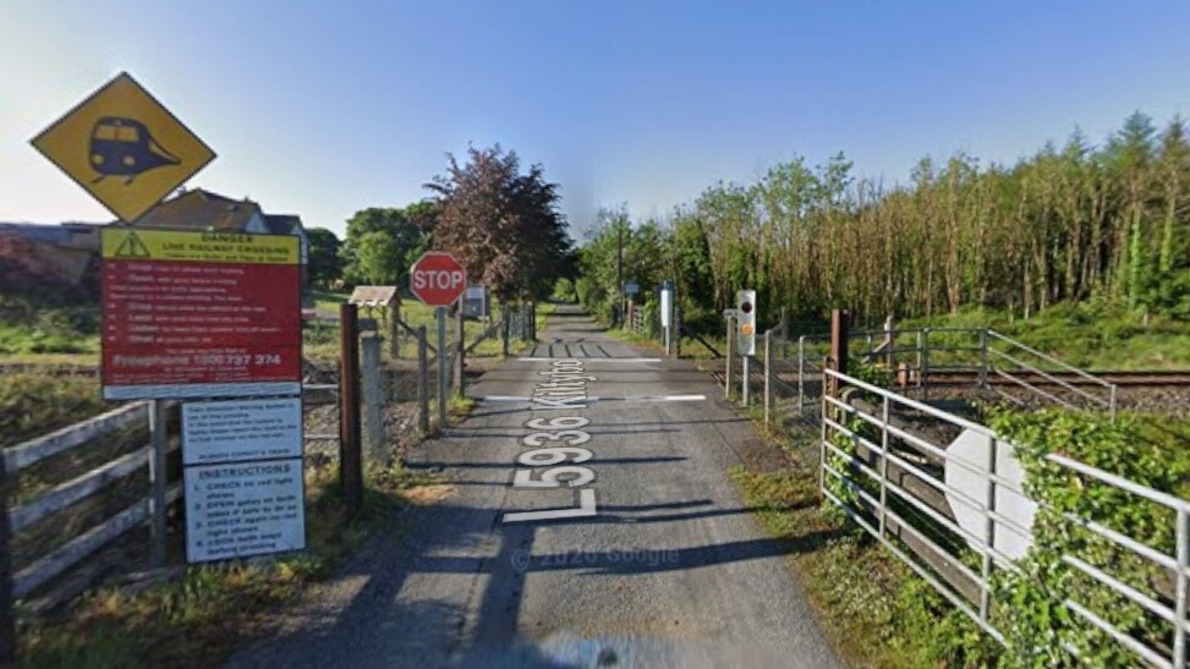 Boy (12) killed, man (40s) injured after train strikes car in Co Mayo